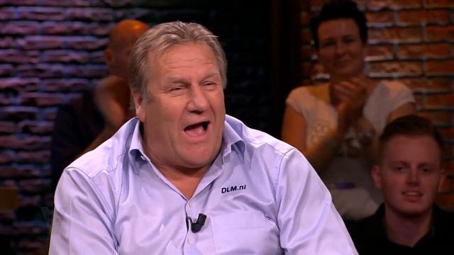 Uniek boek voor Jan - VOETBAL INSIDE смотреть онлайн