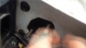 Замена главного цилиндра сцепления ваз  Нива  (классика) своими руками