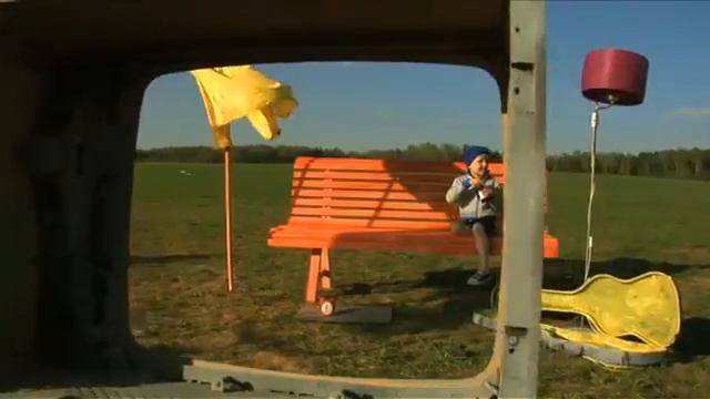 AZE - Спутники (О чем нам еще беспокоиться) смотреть онлайн