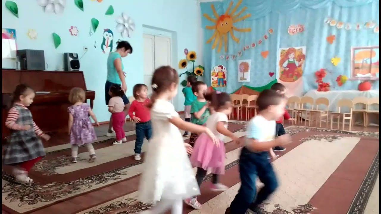 Праздник Осени 2021 - младшая группа смотреть онлайн