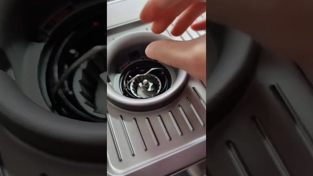 Should you adjust the inner burr setting on your Breville Barista Express, Pro, Touch, Oracle? смотреть онлайн