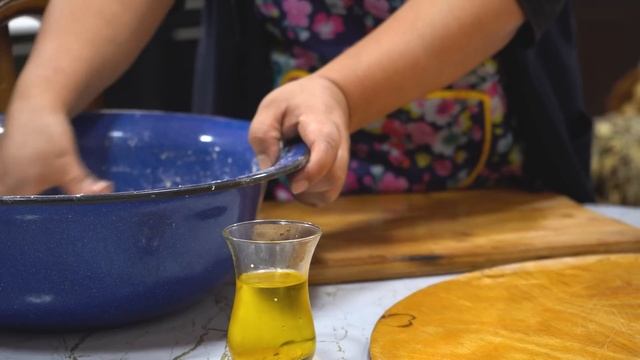 Baking Bread: Recipe for Azerbaijani Fragrant Homemade Bread and Potato Pie Türkiye Tek Yürek смотреть онлайн