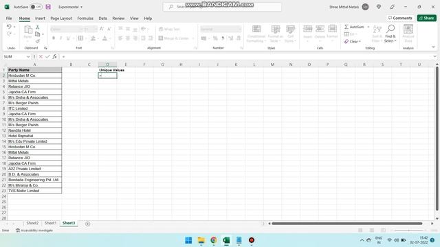 Extract unique values using Excel formula смотреть онлайн