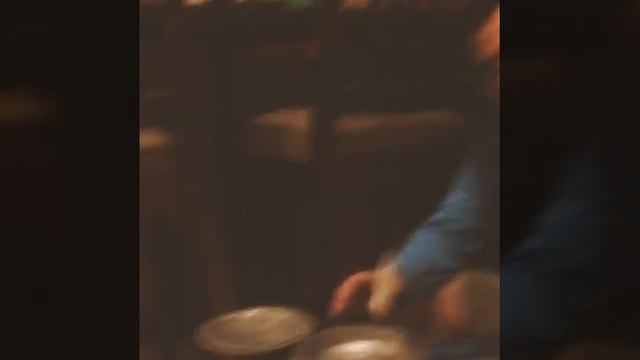 Trashtronauts warming up for the big performance! смотреть онлайн