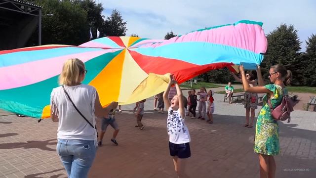 Игровая программа "Заводные выходные" . ПКиО г.Кировск 19.08.2017. смотреть онлайн