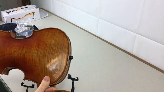 Pirastro Korfker Violin Shoulder Rest (Model 2), Unboxing and Fitting смотреть онлайн