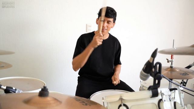 ROSES (Imanbek Remix) - SAINt JHN | Alejandro Drum Cover смотреть онлайн