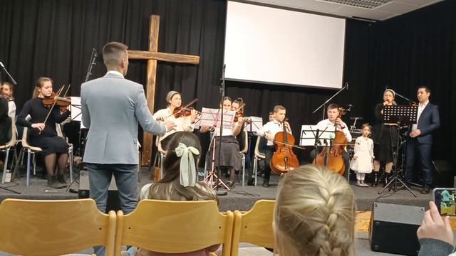 Догорает костер смотреть онлайн