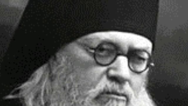 St. Luke, the Doctor & Bishop of Crimea! MIRACLE & Pocket Icon Begins to Exude Fragranced Incense! смотреть онлайн