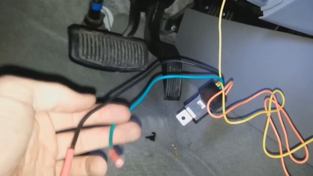 Viper Car Alarm Installation Video, with remote lock and unlock. Santa Fe. смотреть онлайн