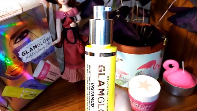 Glamglow?Пенящаяся маска и увлажняющий лосьон с эффектом сияния смотреть онлайн