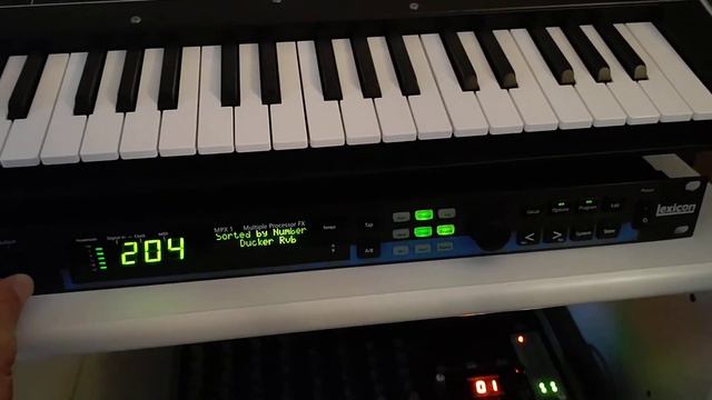 Lexicon MPX 1 with a Synthesizer Roland Jupiter XM - does it work ❓ SH 101 Patch смотреть онлайн