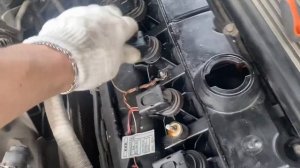 BMW E60 / M54B25 / Замена свечей