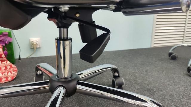 Обзор кресла Бюрократ CH 608 SL ECO смотреть онлайн