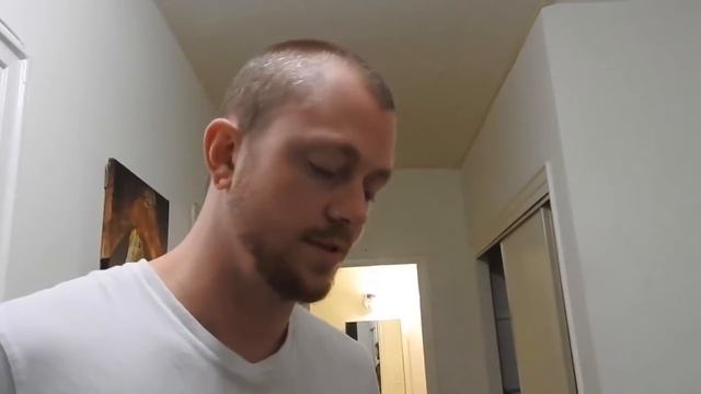 Выпил, слабительное и заклеил жопу клеем.