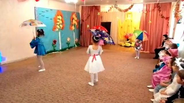 Копия видео "День матери 25 .11. 2016 Детсад " Мишутка" г.Новошахтинск" смотреть онлайн