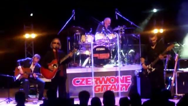 "SAMOTNY CYGAN" - Czerwone Gitary - Gdańsk - Filharmonia Bałtycka 14-03-2015 r. смотреть онлайн