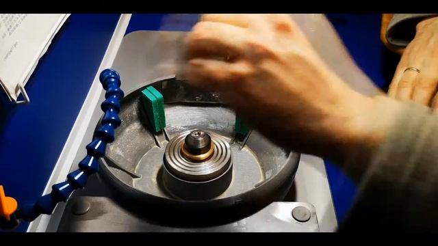 Станок для огранки цветных камней «КЛИО» смотреть онлайн