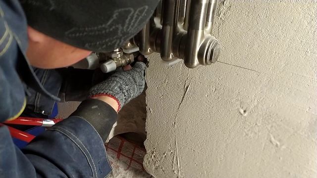 ОБВЯЗКА ТРУБЧАТОГО РАДИАТОРА СШИТЫМ ПОЛИЭТИЛЕНОМ смотреть онлайн