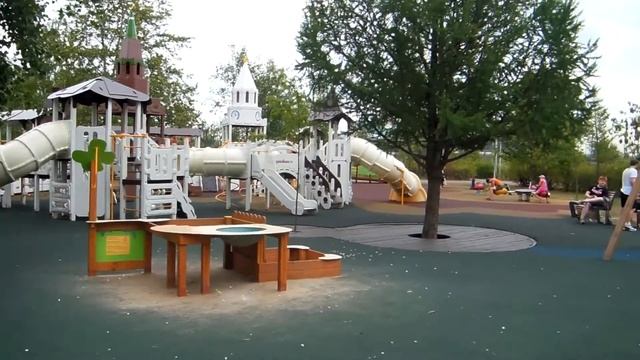 Карикатуристы- Шаржисты в парке "Континент" г. Казань смотреть онлайн