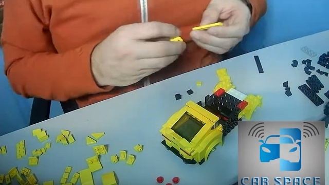 Fun with Lego's: Making a Toyota Supra смотреть онлайн