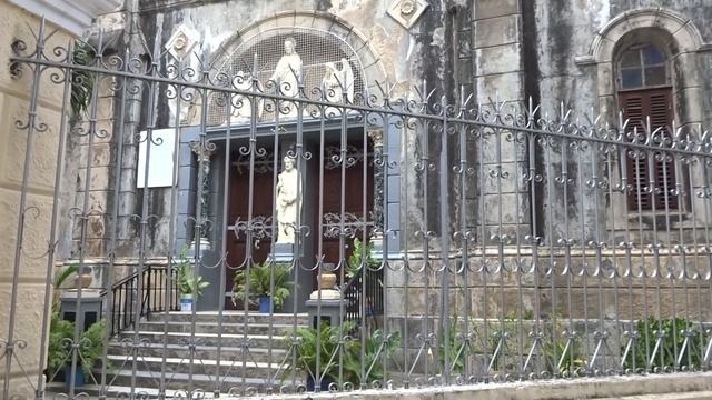 31. продолжение Stone Town. Дом-музей Фредди Меркьюри. Собор Св. Иосифа "St Joseph's Cathedral". смотреть онлайн