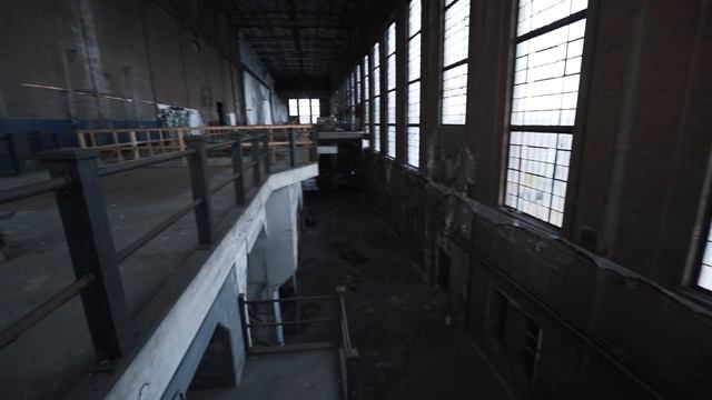 Exploring an Abandoned Power Plant with Crazy Control Room смотреть онлайн