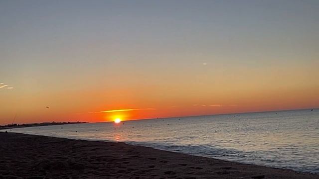 Средиземное море , восход солнца , Релакс моим зрителям . смотреть онлайн