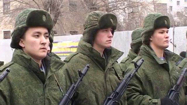 Десантники 56 ой ОДШБ принимали присягу смотреть онлайн