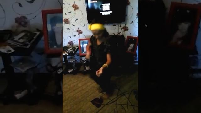 Что можно поделать дома? смотреть онлайн