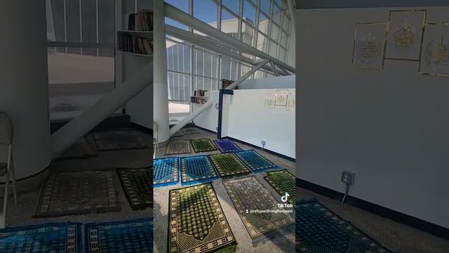 Masjid New York JFK Airport Terminal 1 🕌🗽✈️☪️🇺🇸📿 #TravelVlog #Travel #Islam #Muslim #Masjid #Mosque