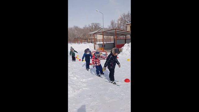 МАОУ "СОШ №10" Акция "Физическая культура и спорт-альтернатива пагубным привычкам" смотреть онлайн