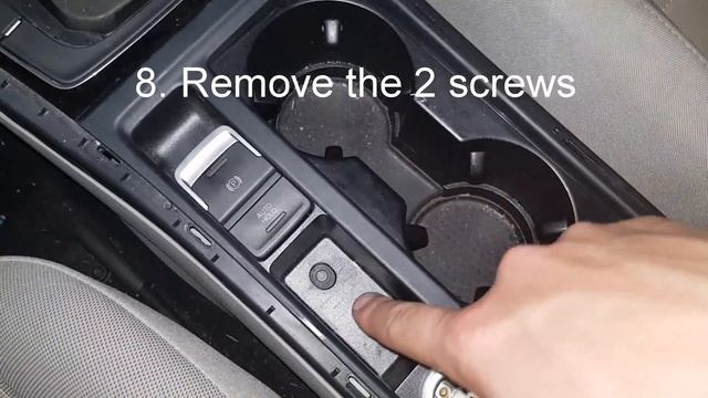 Volkswagen Golf 7 - How to fix cup holder slider смотреть онлайн