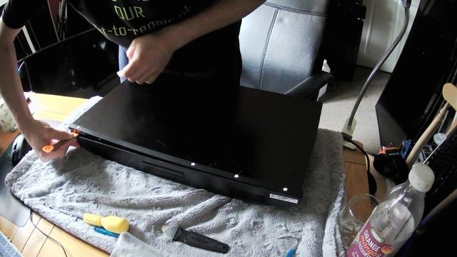 Lenovo IdeaCentre AIO 3 - part 2 - disassembly смотреть онлайн