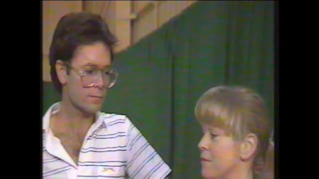 CLIFF RICHARD & SUE TENNIS CHAT 1984 смотреть онлайн