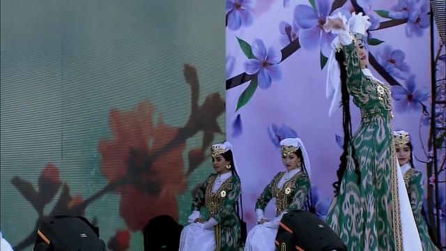 "Mustahzod" - "Jayron" raqs dastasi смотреть онлайн