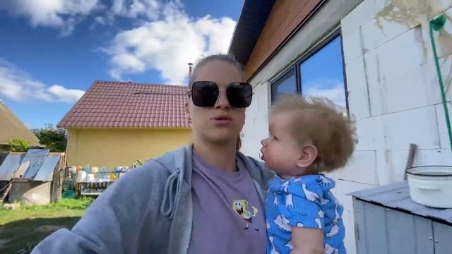Реборн упал Лиам учится кататься на самокате Лиам в деревне Прогулка с реборном Лиамом на самокате смотреть онлайн