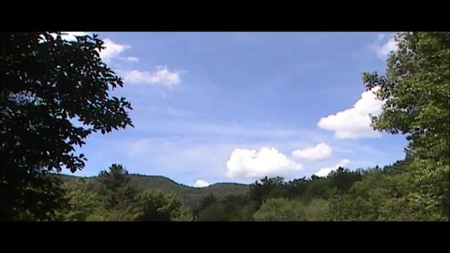 Clouds Moving Over Lincoln Gap X32 смотреть онлайн