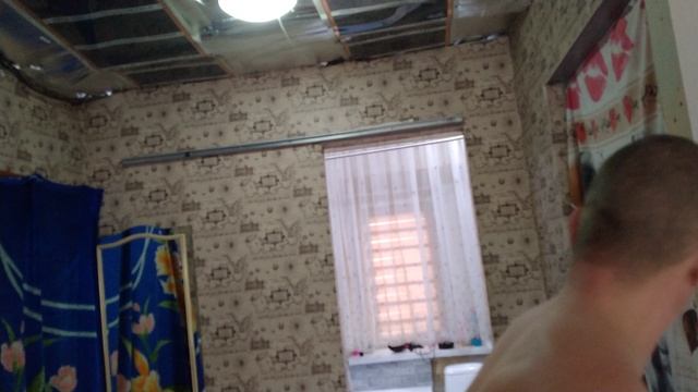 Дверь купе в санузел. Удобно, быстро, не дорого.