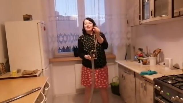 Вначале громко. Сабля в руки. Зелёные яйца. смотреть онлайн