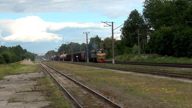 Тепловоз М62-1638 со сборным поездом смотреть онлайн