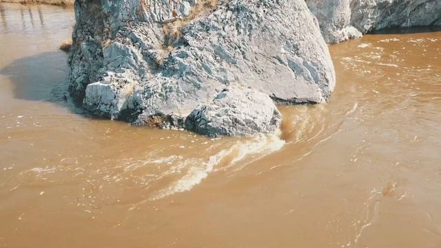 Река Увелька  апрель 2019