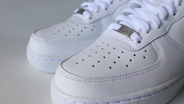 Nike Air Force 1 Low ALL WHITE On-feet + Unboxing смотреть онлайн