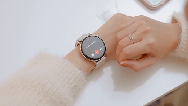 Đồng hồ gì mà xinh thế? Pin trâu hơn 1 tuần ? смотреть онлайн
