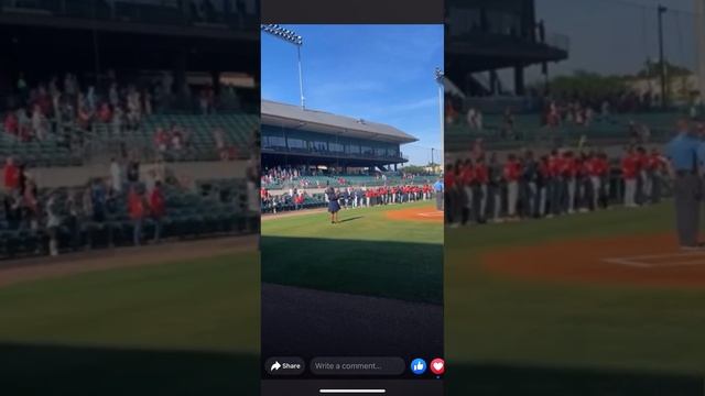 CandySoul sings National Anthem at The Arkansas Travelers game смотреть онлайн
