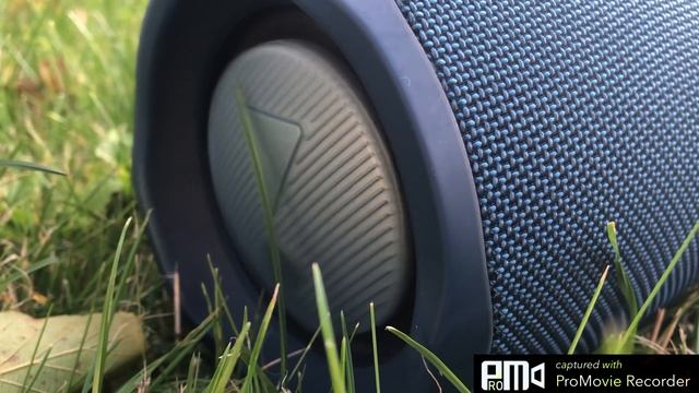 JBL Xtreme 2 Bass Test Warping Radiator смотреть онлайн
