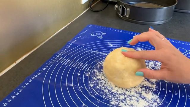 КИШ с красной рыбой и брокколи. Вкусный пирог с разной начинкой! смотреть онлайн