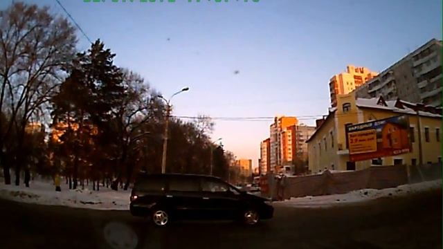 Хабаровск, Уссурийский б-р-Дзержинского.avi смотреть онлайн