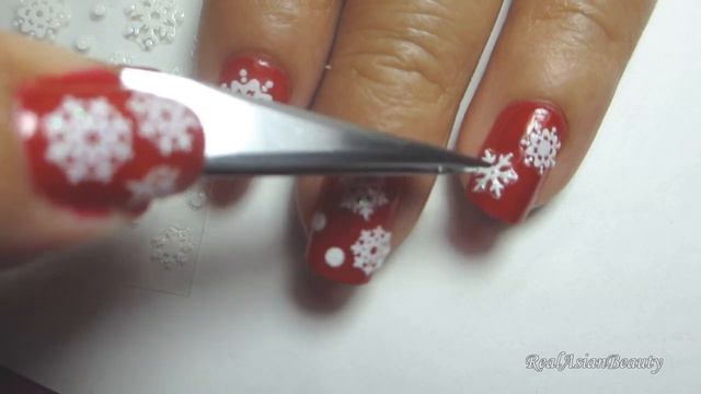 12 DIYs of Christmas : Snow Flakes Nail Art смотреть онлайн
