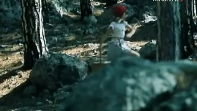 Sarkangalvite un vilks - Про Красную Шапочку clip смотреть онлайн